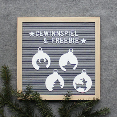 Plotterfreebie Weihnachtskugeln: Tannenbaum, Stern, Engel und Rentier